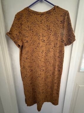 Garnet Hill size small everyday t shirt dress mustard and black delicate floral